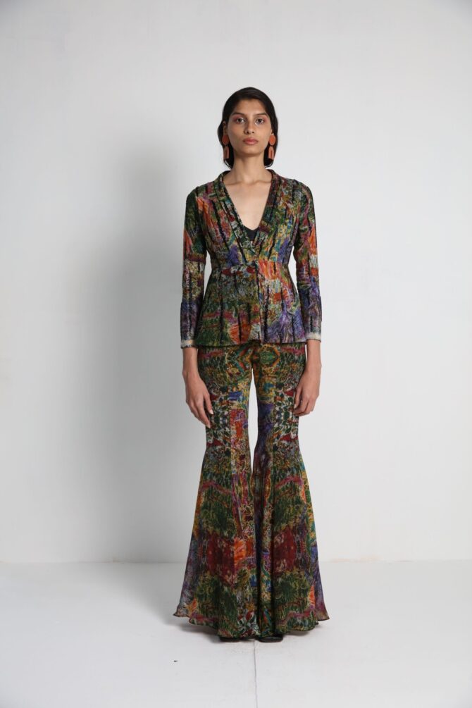 Long Jacket with flared pants and Bralette